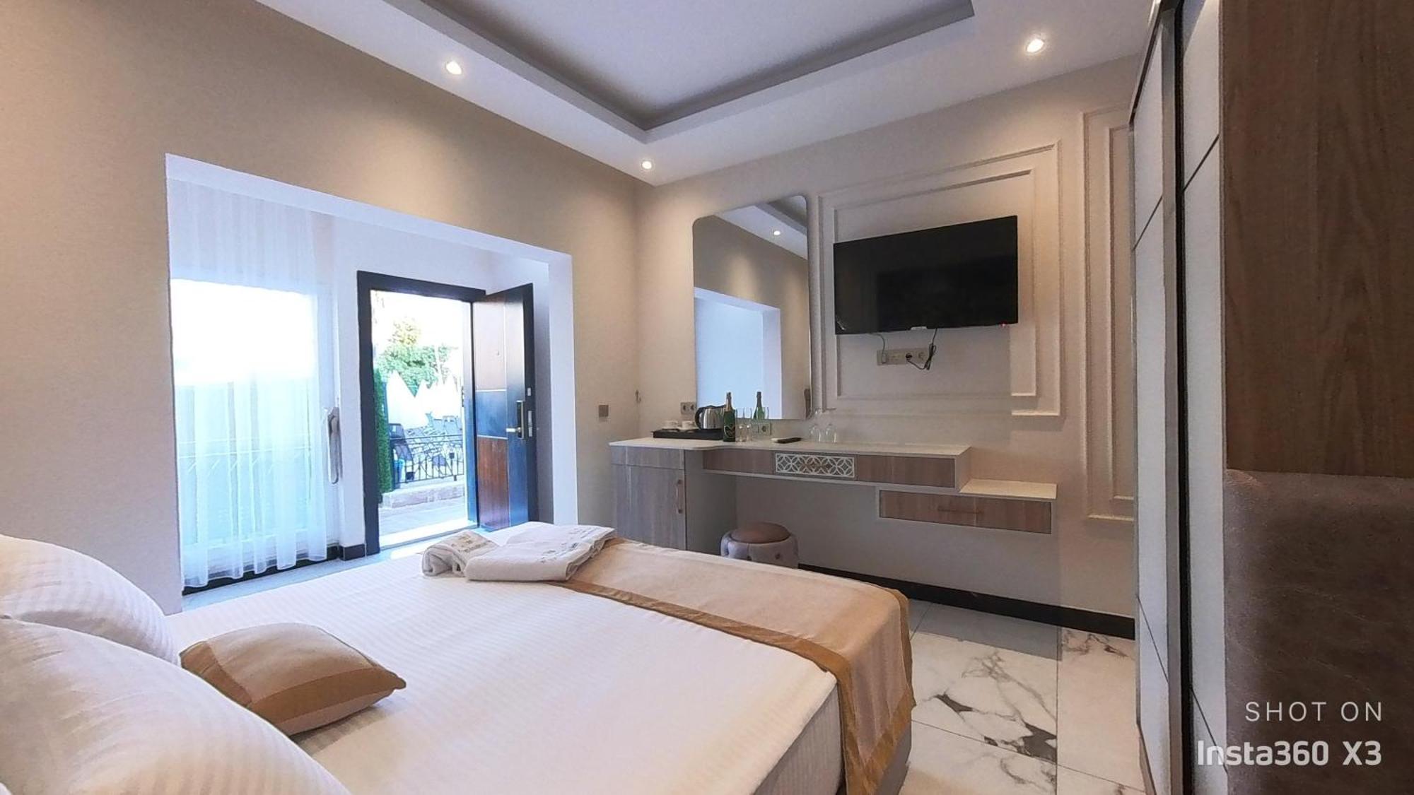 Crown Health & 5* Belek