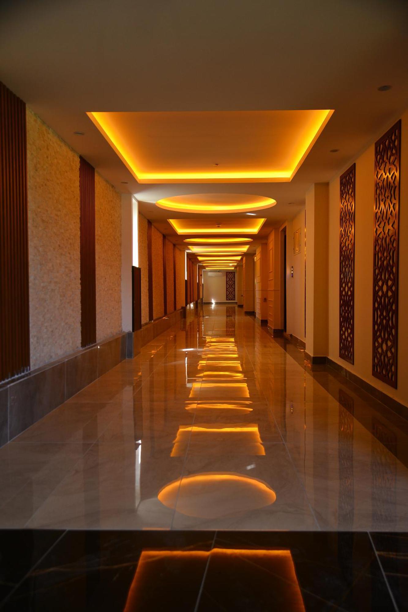 Crown Health & Hotel 5*